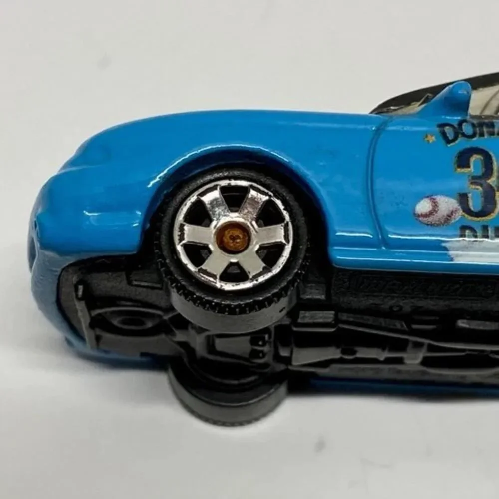 Vintage Matchbox 1994 Ford Mustang‎ Cobra Convertible Donald Duck + Mickey 1995